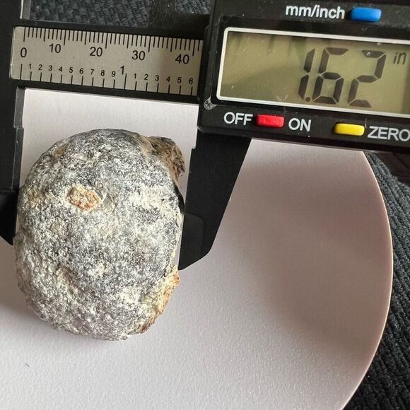 Natural Sugar Quartz Geode - Picture 11 of 12